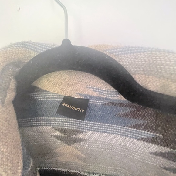 Aztec button down shacket - Picture 4 of 4